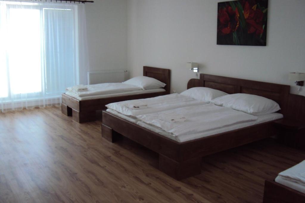Hotel Senec Aqua Resort - Family Friendly Ruang foto